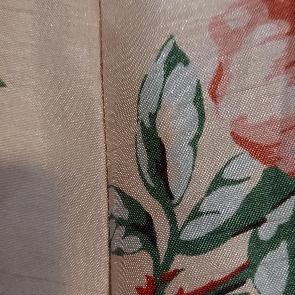 Floral Capris - Picture 4 of 6